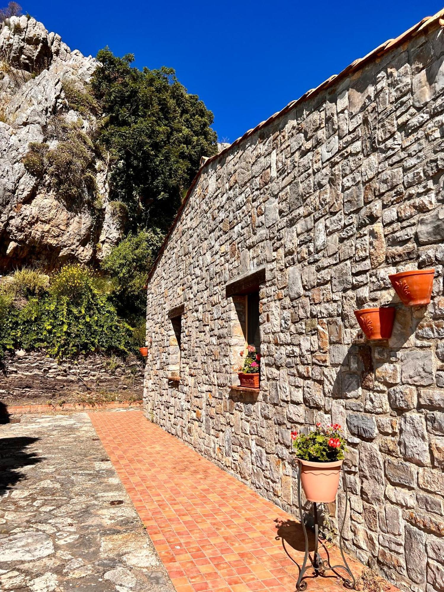 Mandra Chiusilla Villa Collesano Luaran gambar