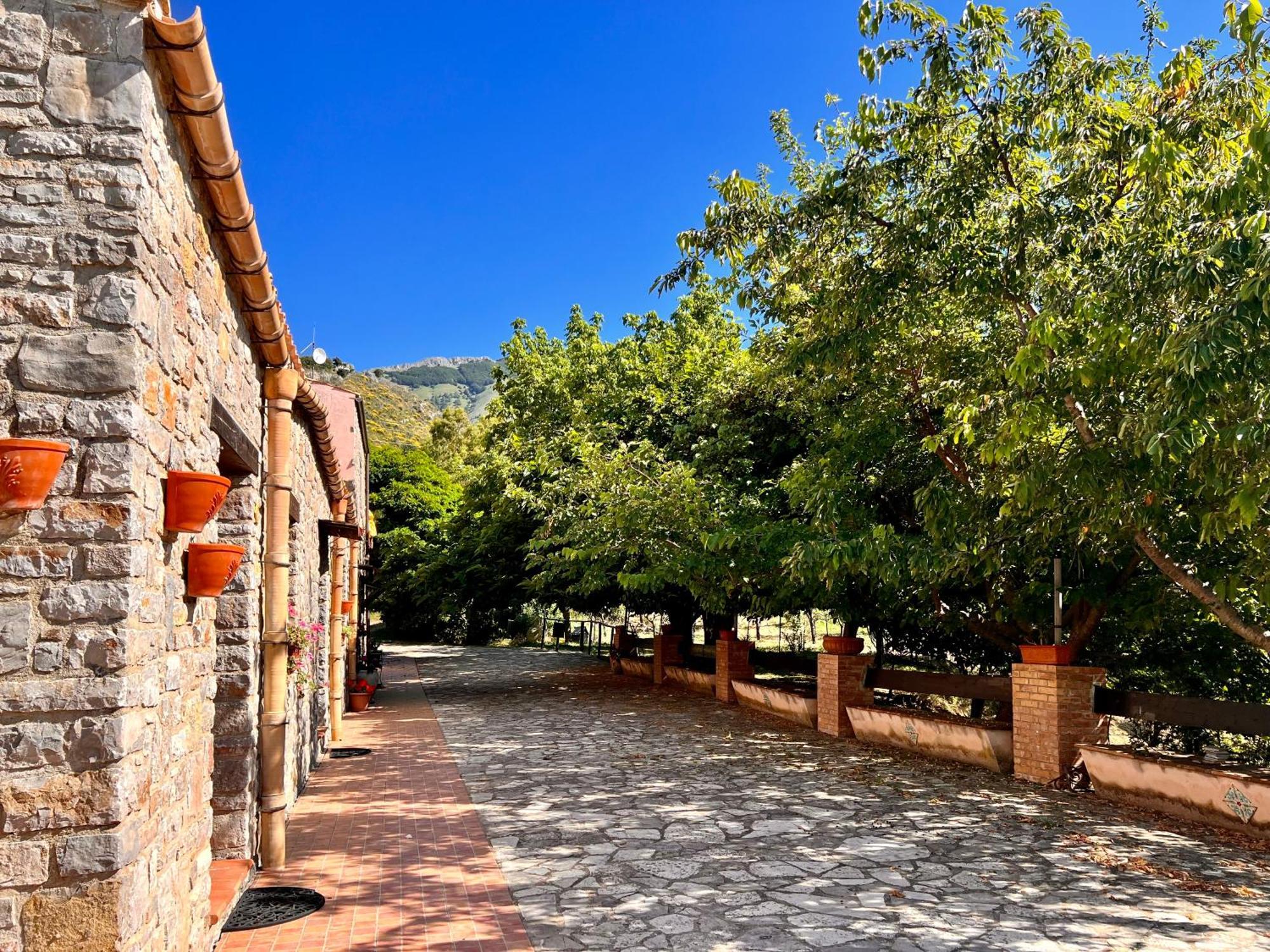 Mandra Chiusilla Villa Collesano Luaran gambar